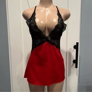 Elegant Black & Red Lace Chemise sexy Christmas boudoir photos adjustable straps